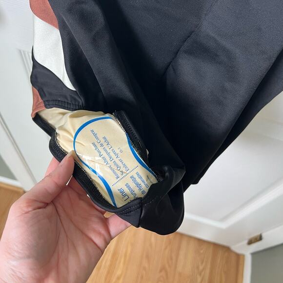 Miraclesuit One Shoulder Stripes Slimming Spectra Matrix One Piece Swimsuit 12 - Picture 5 of 6